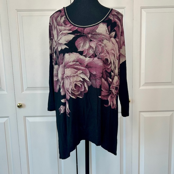 Skinny Minnie Tops - Skinny Minnie Black Long Sleeved Tunic with Purple Floral Print & Crystals Large